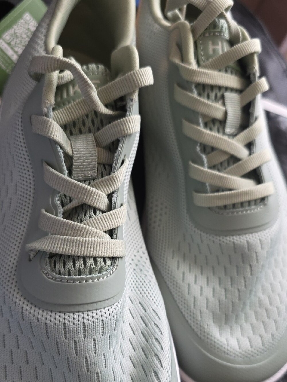 Flame - Hands-Free Barefoot Shoes for Pain Relief - Picture 9 of 12